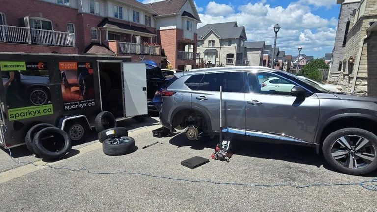 Mobile tire service in Toronto and the GTA — the tire shop that comes to you